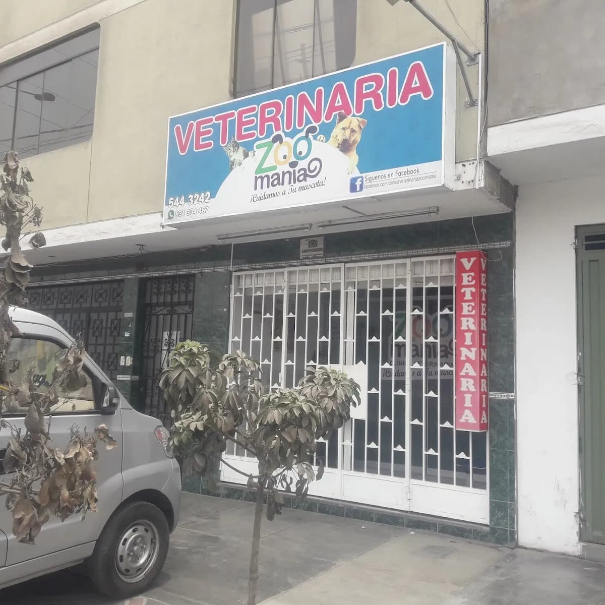 Clínica Veterinaria Zoomanía