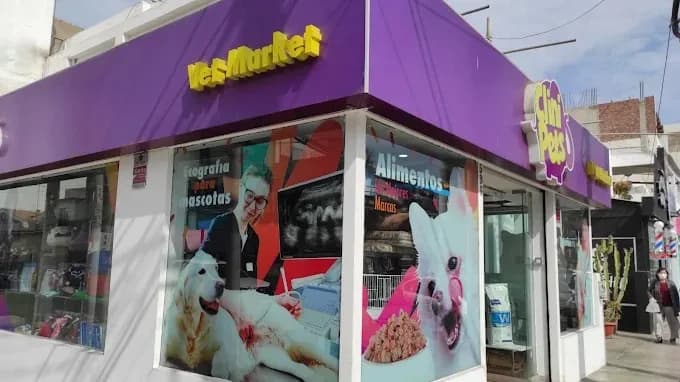Clini Pets sede California