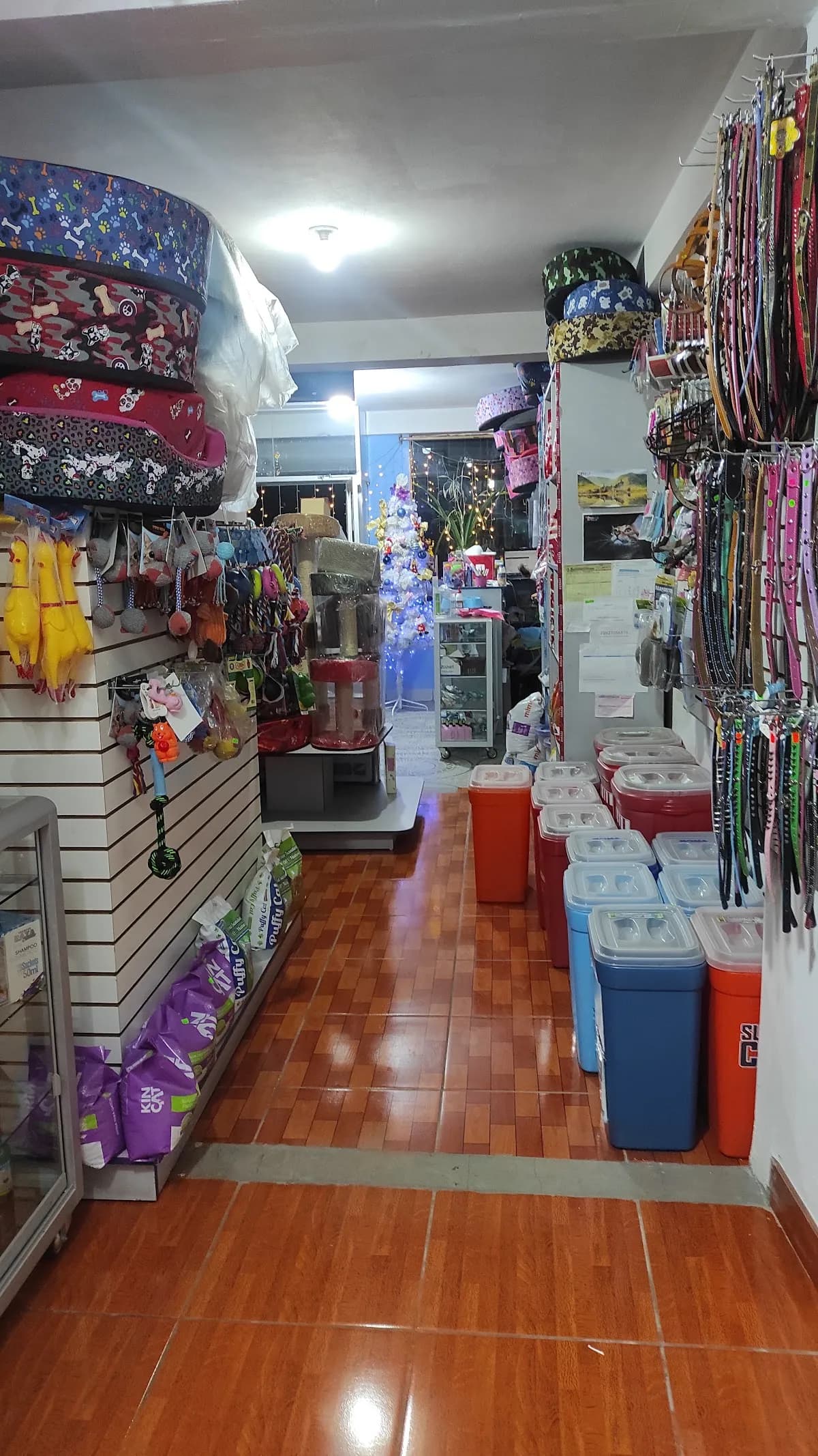 Clínica Veterinaria D' PELOS PET SHOP